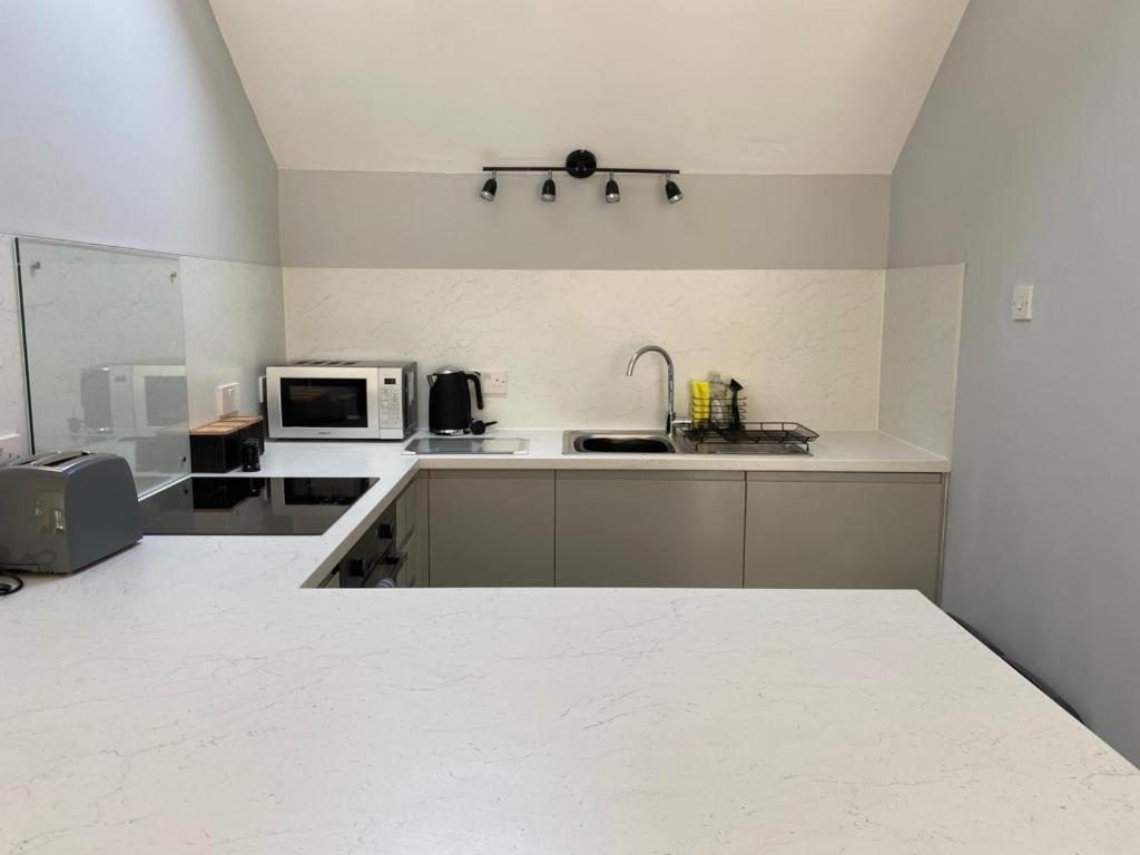 BathfordThe Terrace - Annexe With Views公寓 外观 照片